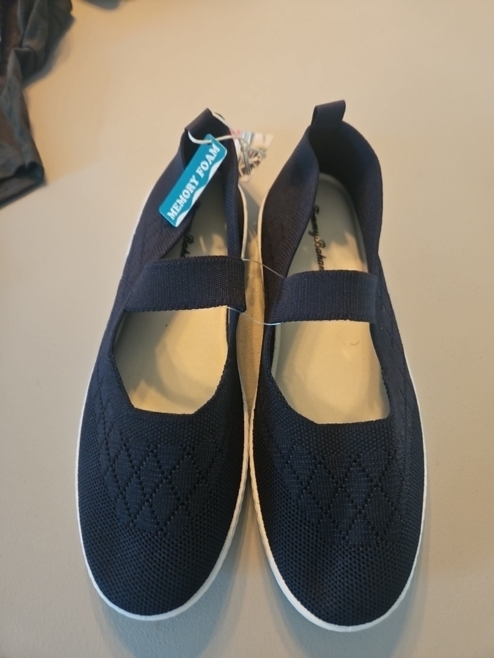 Tommy Bahama Black Memory Foam Slip-On Mary Jane Flats Size 7.5